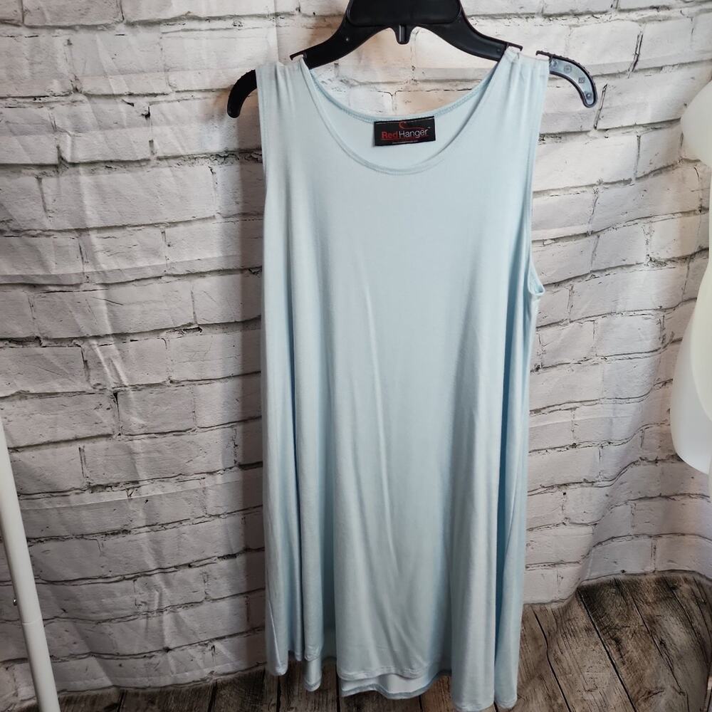 Red Hanger Women's Tank Top